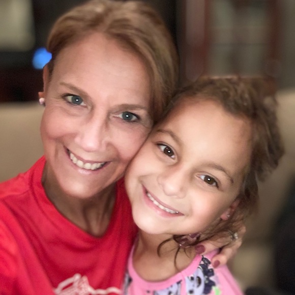 Meet your Posher, Jeanie - Picture 1 of 3